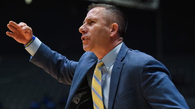 Booneville (Mississippi) girls basketball coach Michael Smith
